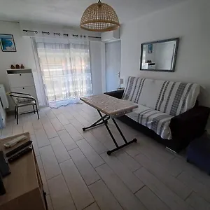 F1 A 5 Minutes Des Plages Et De La Gare Apartamento